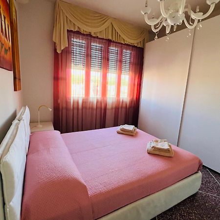 Appartamento Casa Al Mare Valentina Viareggio Esterno foto
