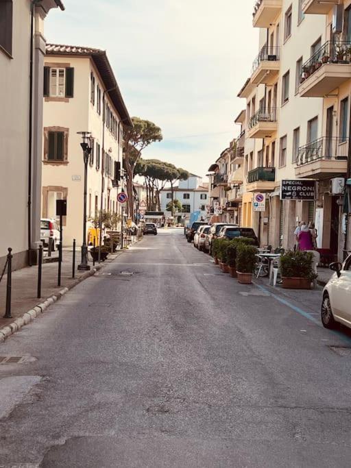 Appartamento Casa Al Mare Valentina Viareggio Esterno foto